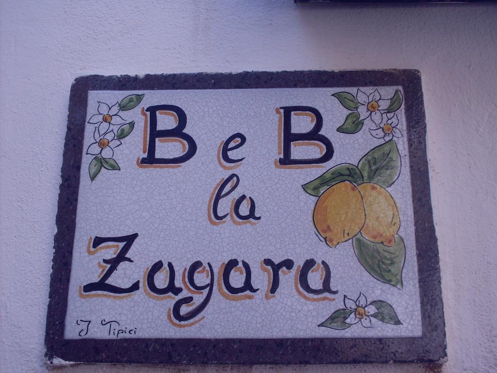 Bed and Breakfast La Zagara Furci Siculo Exterior foto